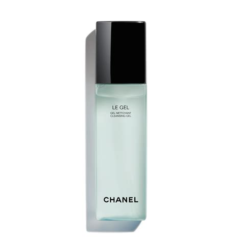 gel nettoyant chanel|chanel intense makeup remover.